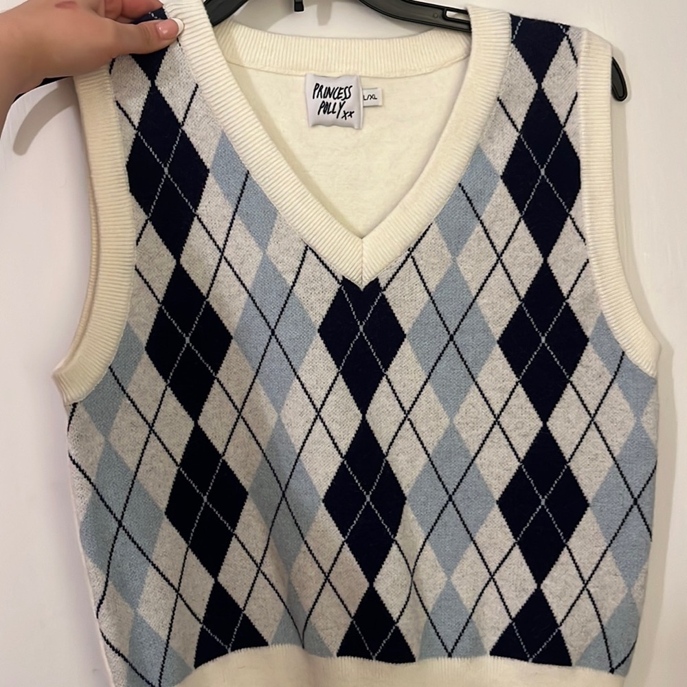Sweater Vest - Princess Polly